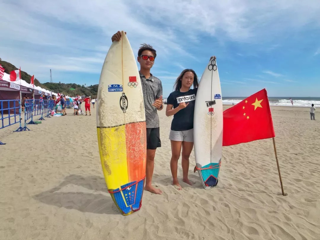 岭南战狼队对阵姑苏朱雀队，冲浪锦标赛击败，细节决定成败——更衣室氛围正向